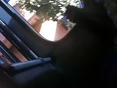 وأعتقد أنها تحب بي ديك