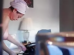 كاميرا خفية عارية العمة